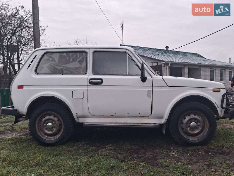 Позашляховик / Кросовер ВАЗ / Lada 2121 Нива 1981 в Житомирі