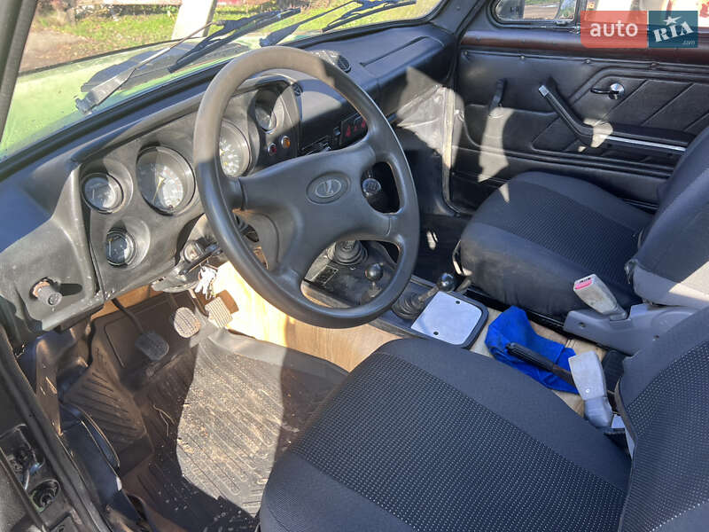 Внедорожник / Кроссовер ВАЗ / Lada 2121 Нива 1992 в Врадиевке фото 3 Внедорожник / Кроссовер ВАЗ / Lada 2121 Нива 1992 в Врадиевке