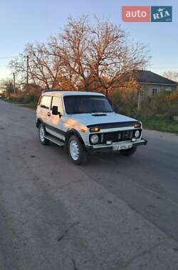 Позашляховик / Кросовер ВАЗ 2121 Нива 1982 в Кам'янець-Подільському