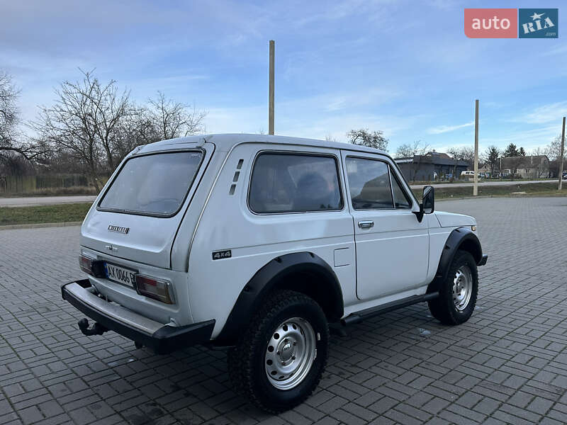 Внедорожник / Кроссовер ВАЗ / Lada 2121 Нива 1988 в Харькове