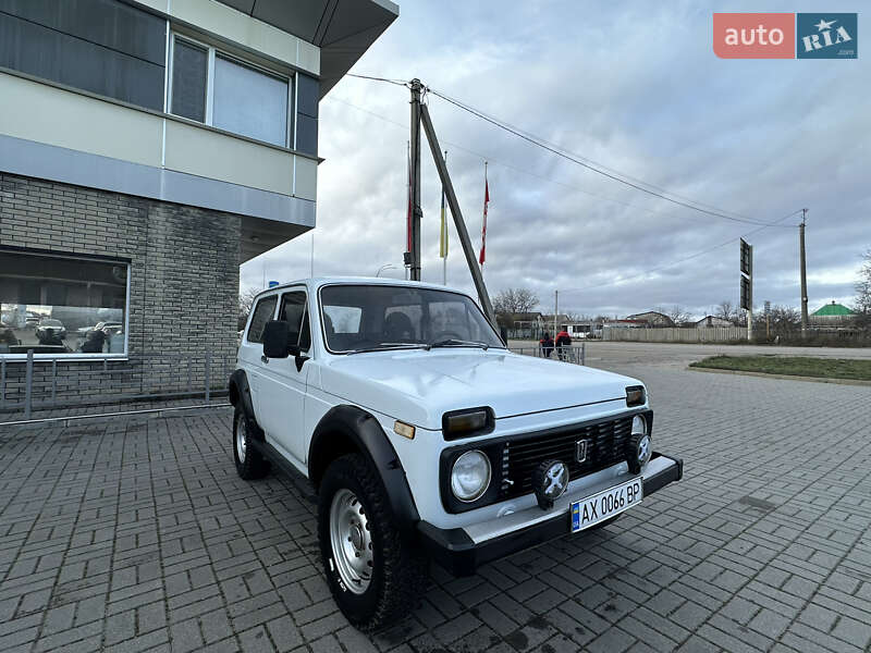 Внедорожник / Кроссовер ВАЗ / Lada 2121 Нива 1988 в Харькове