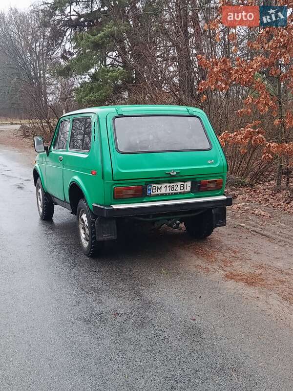 Позашляховик / Кросовер ВАЗ / Lada 2121 Нива 1983 в Шостці