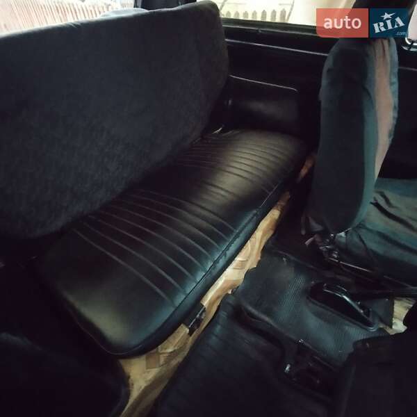 Внедорожник / Кроссовер ВАЗ / Lada 2121 Нива 1981 в Чернобае фото 9 Внедорожник / Кроссовер ВАЗ / Lada 2121 Нива 1981 в Чернобае