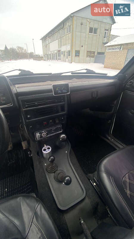 Внедорожник / Кроссовер ВАЗ / Lada 2121 Нива 1992 в Бучаче фото 14 Внедорожник / Кроссовер ВАЗ / Lada 2121 Нива 1992 в Бучаче