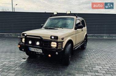 Позашляховик / Кросовер ВАЗ 2121 Нива 1990 в Кам'янець-Подільському