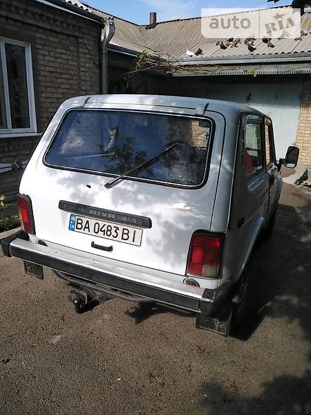 Хэтчбек ВАЗ / Lada 21213 Niva 1996 в Николаеве