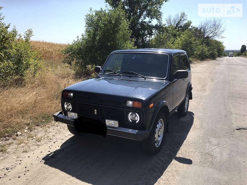 Хэтчбек ВАЗ / Lada 21213 Niva 2012 в Звенигородке