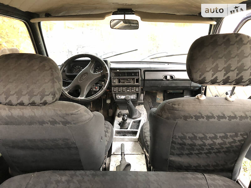 Внедорожник / Кроссовер ВАЗ / Lada 21213 Niva 2002 в Шумске