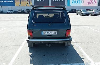 Внедорожник / Кроссовер ВАЗ / Lada 21213 Niva 2002 в Ровно
