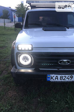Внедорожник / Кроссовер ВАЗ / Lada 21213 Niva 1995 в Новомосковске