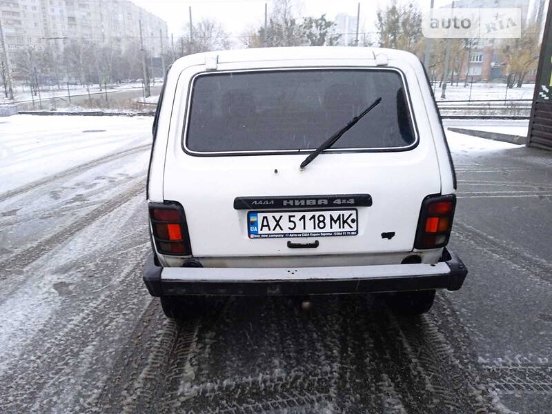 Внедорожник / Кроссовер ВАЗ / Lada 21213 Niva 1998 в Харькове