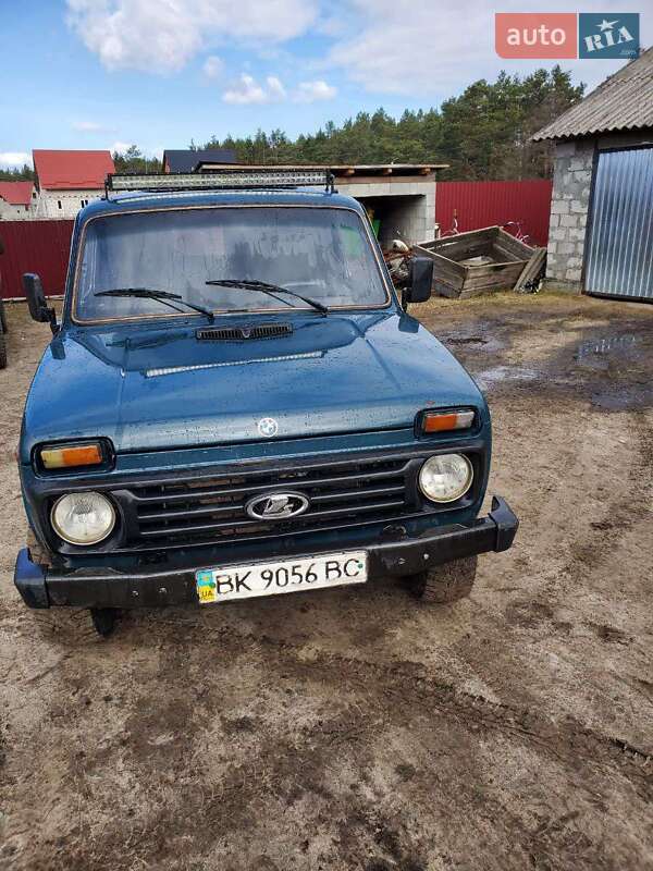 Внедорожник / Кроссовер ВАЗ / Lada 21213 Niva 1996 в Сарнах
