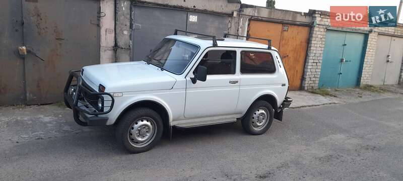 Внедорожник / Кроссовер ВАЗ / Lada 21213 Niva 2003 в Кременчуге
