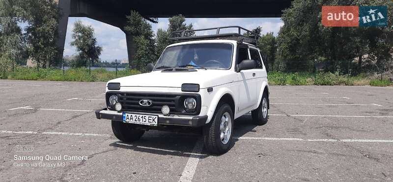 Внедорожник / Кроссовер ВАЗ / Lada 21213 Niva 2003 в Киеве