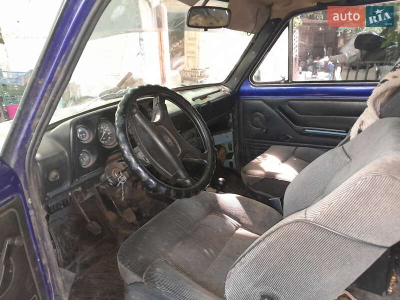 Внедорожник / Кроссовер ВАЗ / Lada 21213 Niva 1990 в Талалаевке