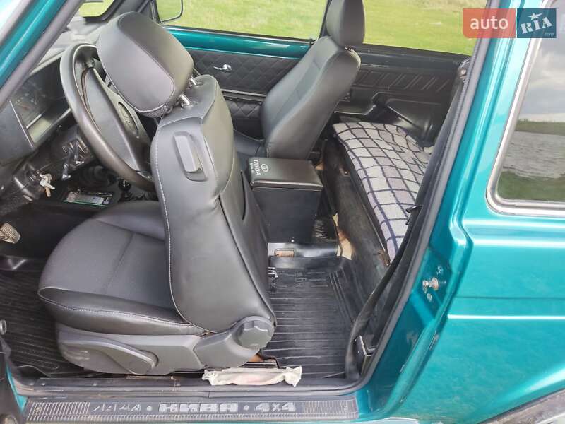 Внедорожник / Кроссовер ВАЗ / Lada 21213 Niva 2002 в Баре фото 9 Внедорожник / Кроссовер ВАЗ / Lada 21213 Niva 2002 в Баре