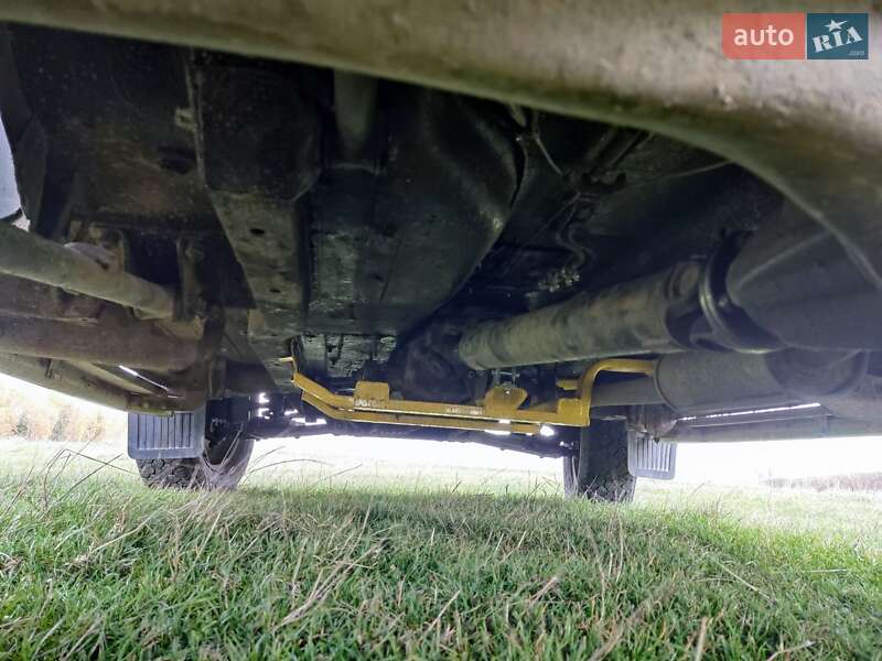 Внедорожник / Кроссовер ВАЗ / Lada 21213 Niva 2002 в Баре фото 17 Внедорожник / Кроссовер ВАЗ / Lada 21213 Niva 2002 в Баре