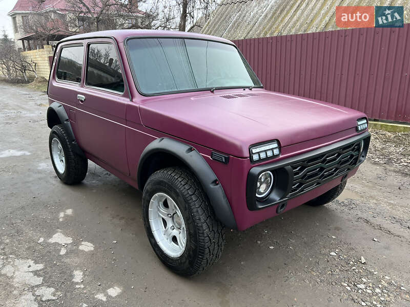 Внедорожник / Кроссовер ВАЗ / Lada 21213 Niva 2004 в Одессе