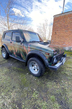 Внедорожник / Кроссовер ВАЗ / Lada 21213 Niva 1999 в Александровке