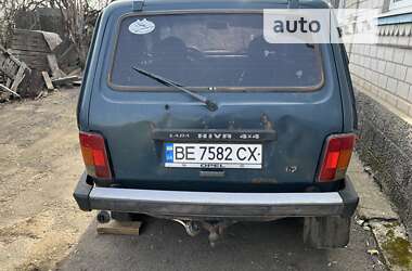 Внедорожник / Кроссовер ВАЗ / Lada 21213 Niva 2001 в Петрове