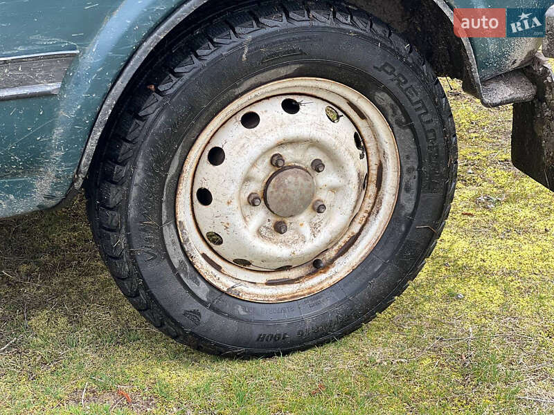 Внедорожник / Кроссовер ВАЗ / Lada 21213 Niva 1996 в Житомире