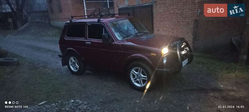 ВАЗ / Lada 21213 Niva 1995 ВАЗ / Lada 21213 Niva 1995