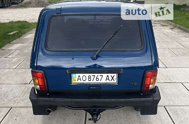Позашляховик / Кросовер ВАЗ / Lada 21213 Niva 2002 в Міжгір'ї