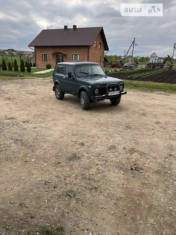 Внедорожник / Кроссовер ВАЗ / Lada 21213 Niva 2002 в Черновцах
