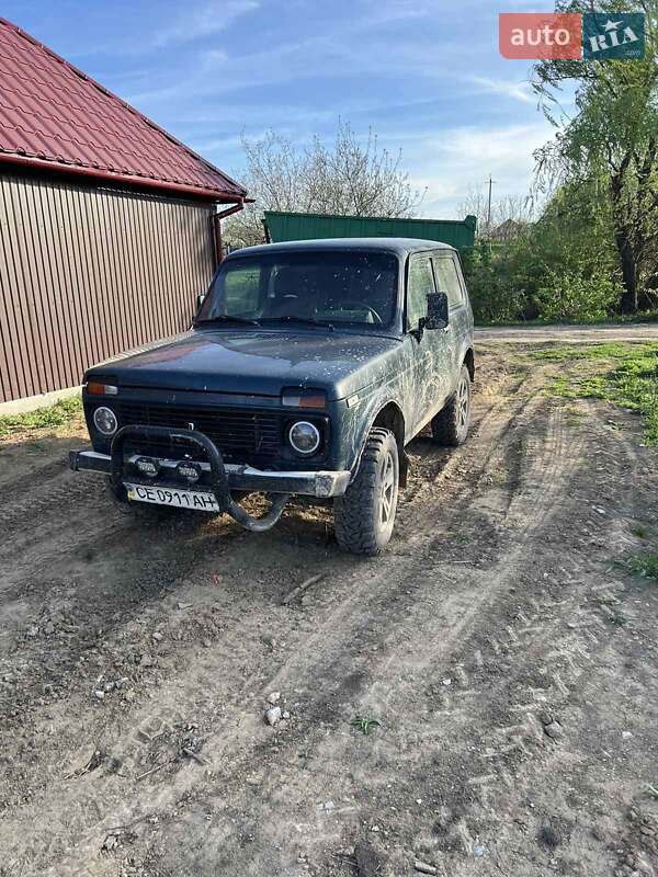 Позашляховик / Кросовер ВАЗ / Lada 21213 Niva 2002 в Чернівцях