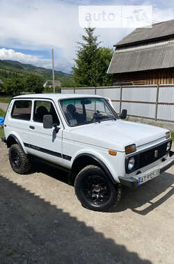 Внедорожник / Кроссовер ВАЗ 21213 Niva 2005 в 