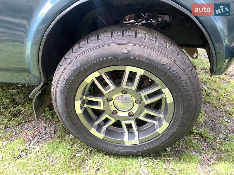 Внедорожник / Кроссовер ВАЗ / Lada 21213 Niva 2000 в Народичах