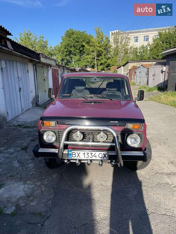 Позашляховик / Кросовер ВАЗ / Lada 21213 Niva 2002 в Хмельницькому