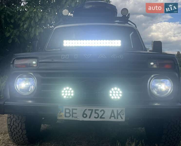 Позашляховик / Кросовер ВАЗ / Lada 21213 Niva 1995 в Херсоні