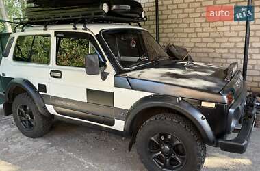 Внедорожник / Кроссовер ВАЗ 21213 Niva 1995 в 