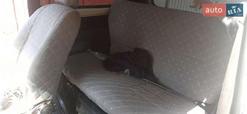 Внедорожник / Кроссовер ВАЗ / Lada 21213 Niva 1995 в Хусте фото 14 Внедорожник / Кроссовер ВАЗ / Lada 21213 Niva 1995 в Хусте