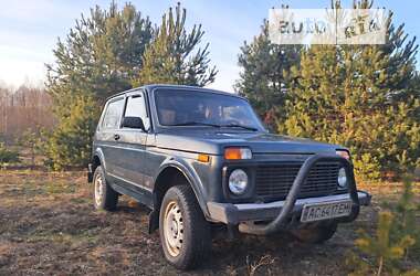 Позашляховик / Кросовер ВАЗ / Lada 21213 Niva 2001 в Старій Вижівці