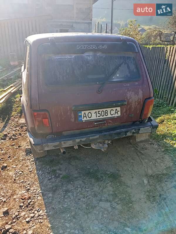 Внедорожник / Кроссовер ВАЗ / Lada 21213 Niva 2003 в Богдане