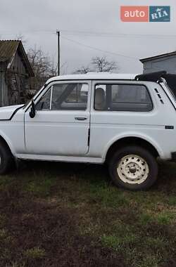 Внедорожник / Кроссовер ВАЗ 21213 Niva 1998 в 