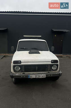 Позашляховик / Кросовер ВАЗ / Lada 21213 Niva 2004 в Макарові