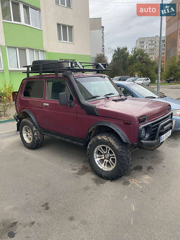Внедорожник / Кроссовер ВАЗ / Lada 21213 Niva 2003 в Броварах