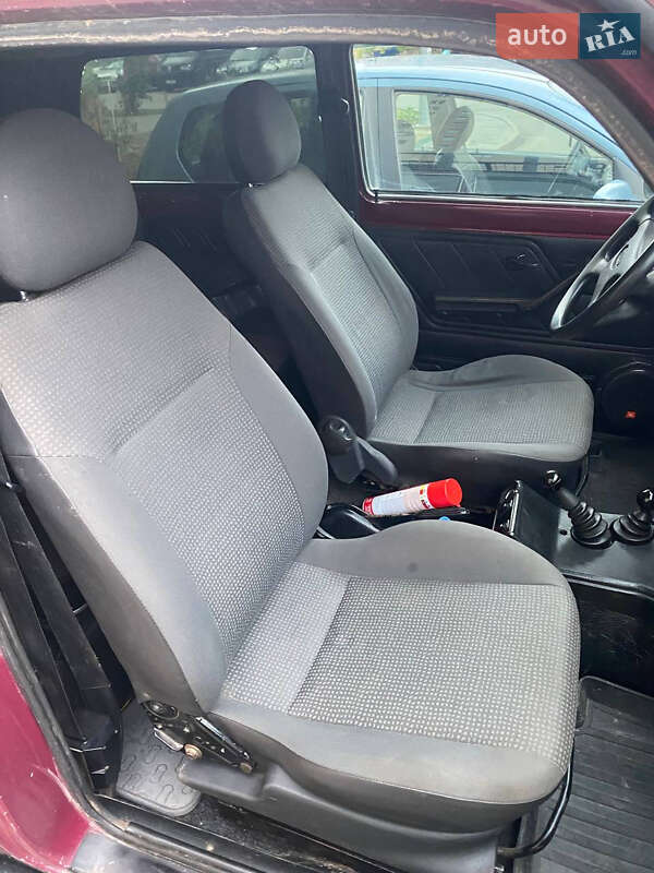 Внедорожник / Кроссовер ВАЗ / Lada 21213 Niva 2003 в Броварах