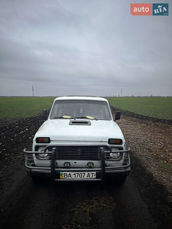 Внедорожник / Кроссовер ВАЗ / Lada 21213 Niva 1998 в Кропивницком