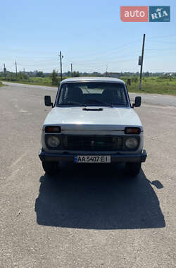 Внедорожник / Кроссовер ВАЗ / Lada 21213 Niva 2003 в Киеве