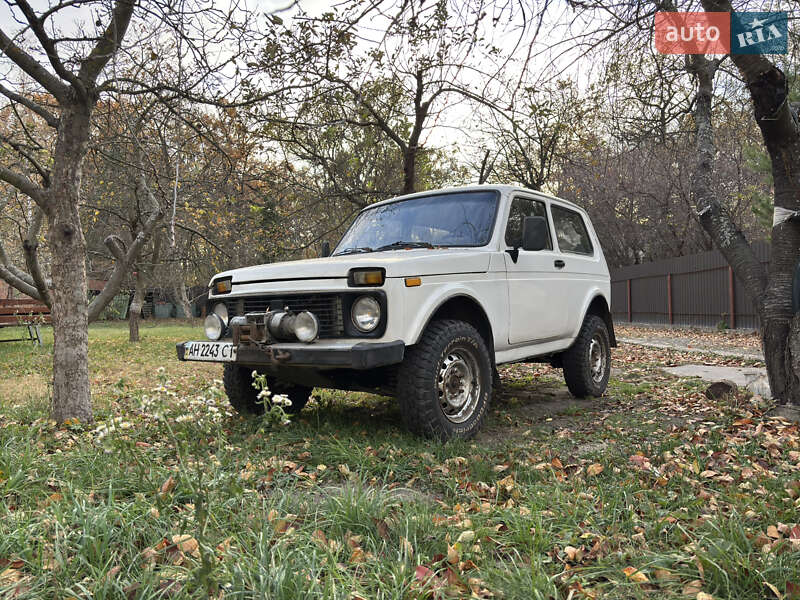 Внедорожник / Кроссовер ВАЗ / Lada 21213 Niva 1998 в Ирпене