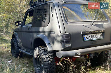 Внедорожник / Кроссовер ВАЗ 21213 Niva 2002 в 