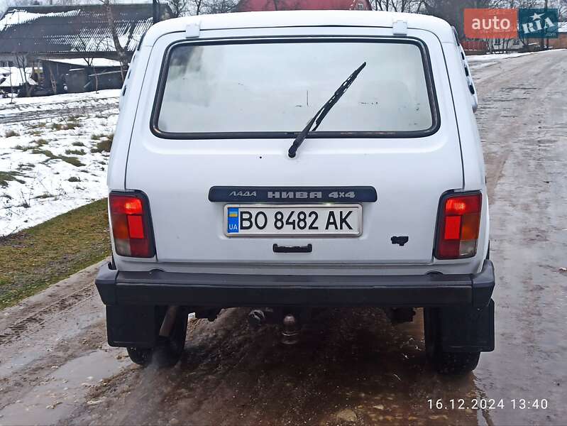 Позашляховик / Кросовер ВАЗ / Lada 21213 Niva 1998 в Вишнівці