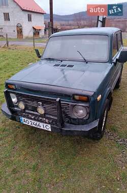 Внедорожник / Кроссовер ВАЗ / Lada 21213 Niva 2003 в Королеве