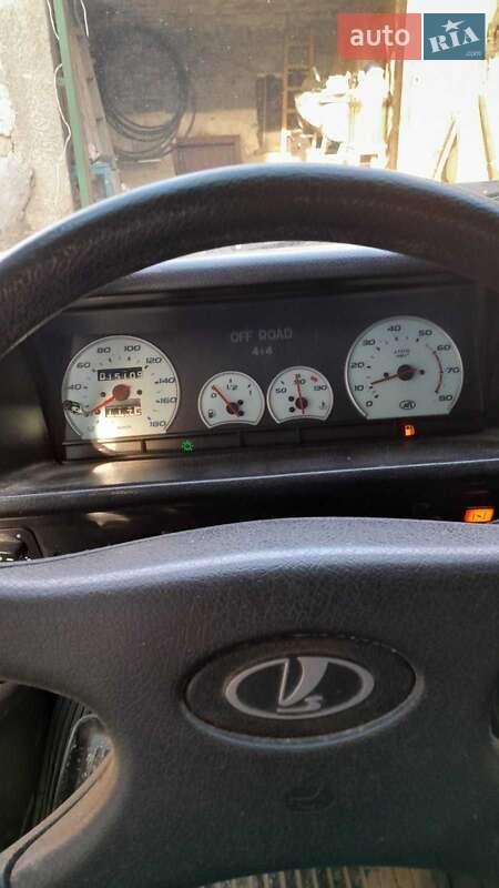 Внедорожник / Кроссовер ВАЗ / Lada 21213 Niva 2003 в Тячеве