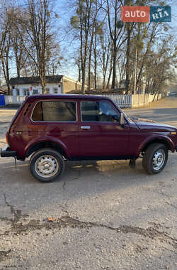 Внедорожник / Кроссовер ВАЗ / Lada 21213 Niva 2004 в Крыжополе