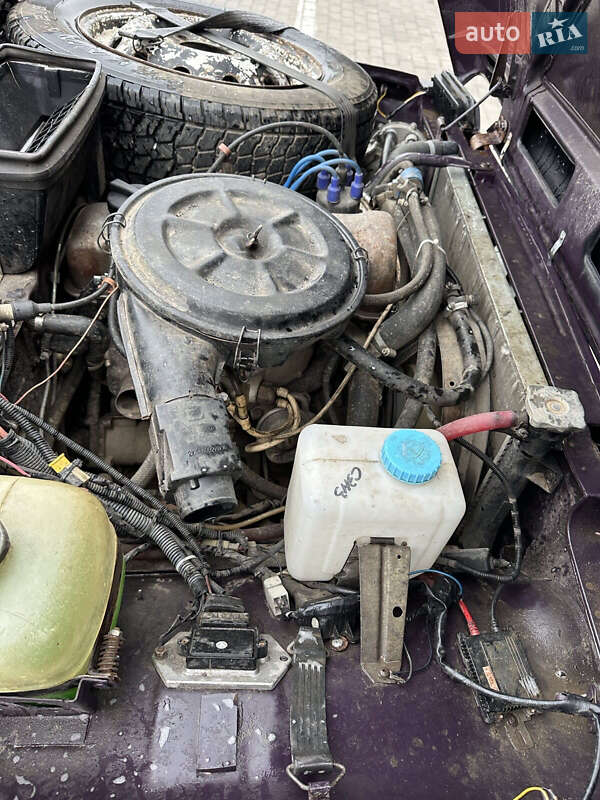 Внедорожник / Кроссовер ВАЗ / Lada 21213 Niva 1998 в Измаиле